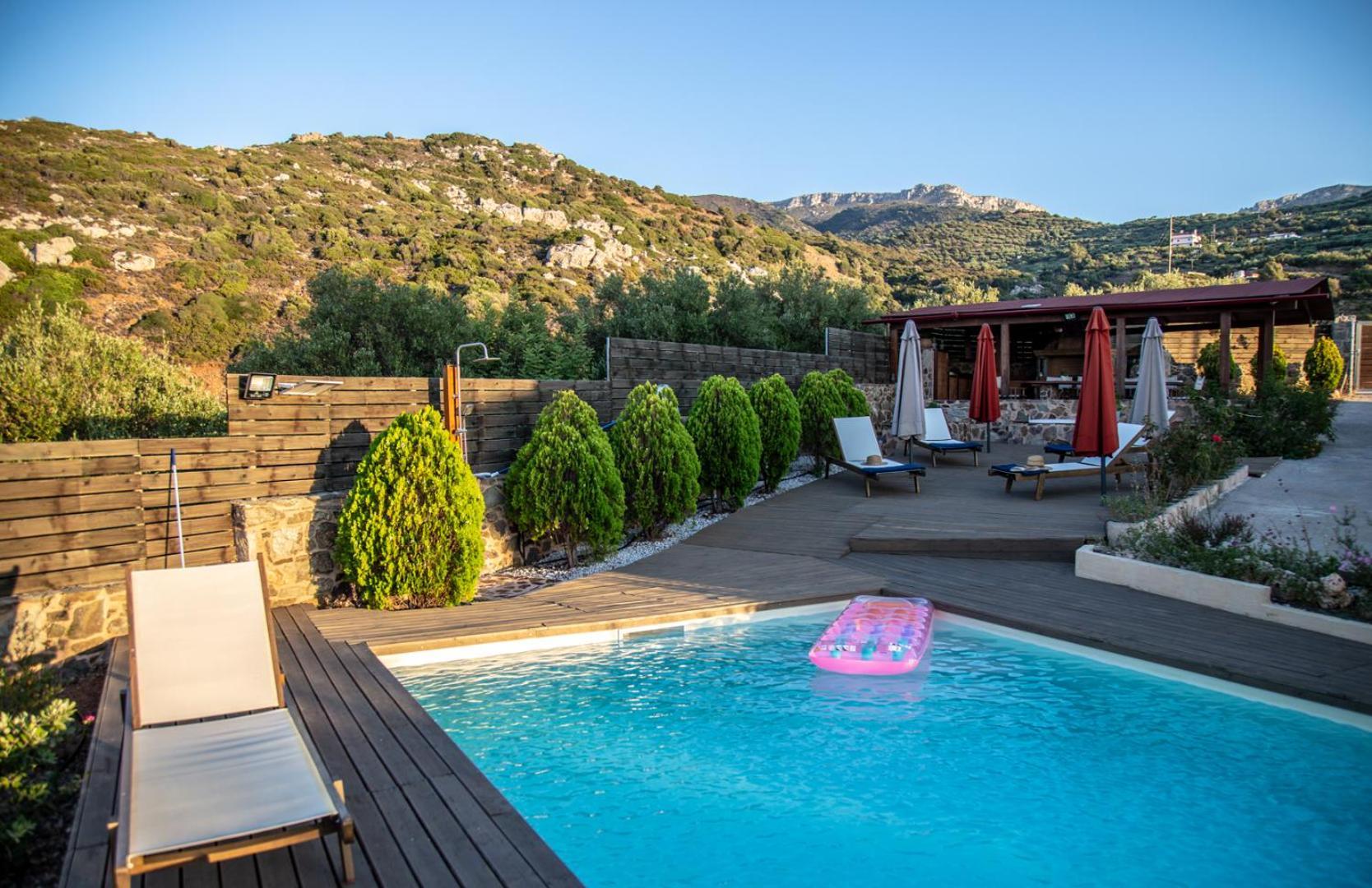 Sitia Poolside Gem - Crete'S Fuego Sagrado Lägenhet Exteriör bild