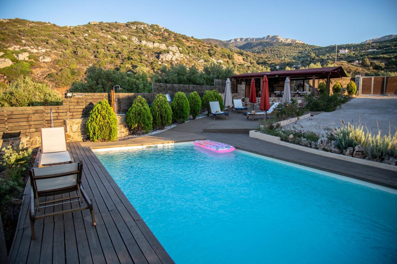 Sitia Poolside Gem - Crete'S Fuego Sagrado Lägenhet Exteriör bild